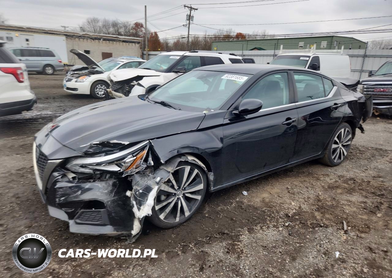 2021 Nissan Altima Sr