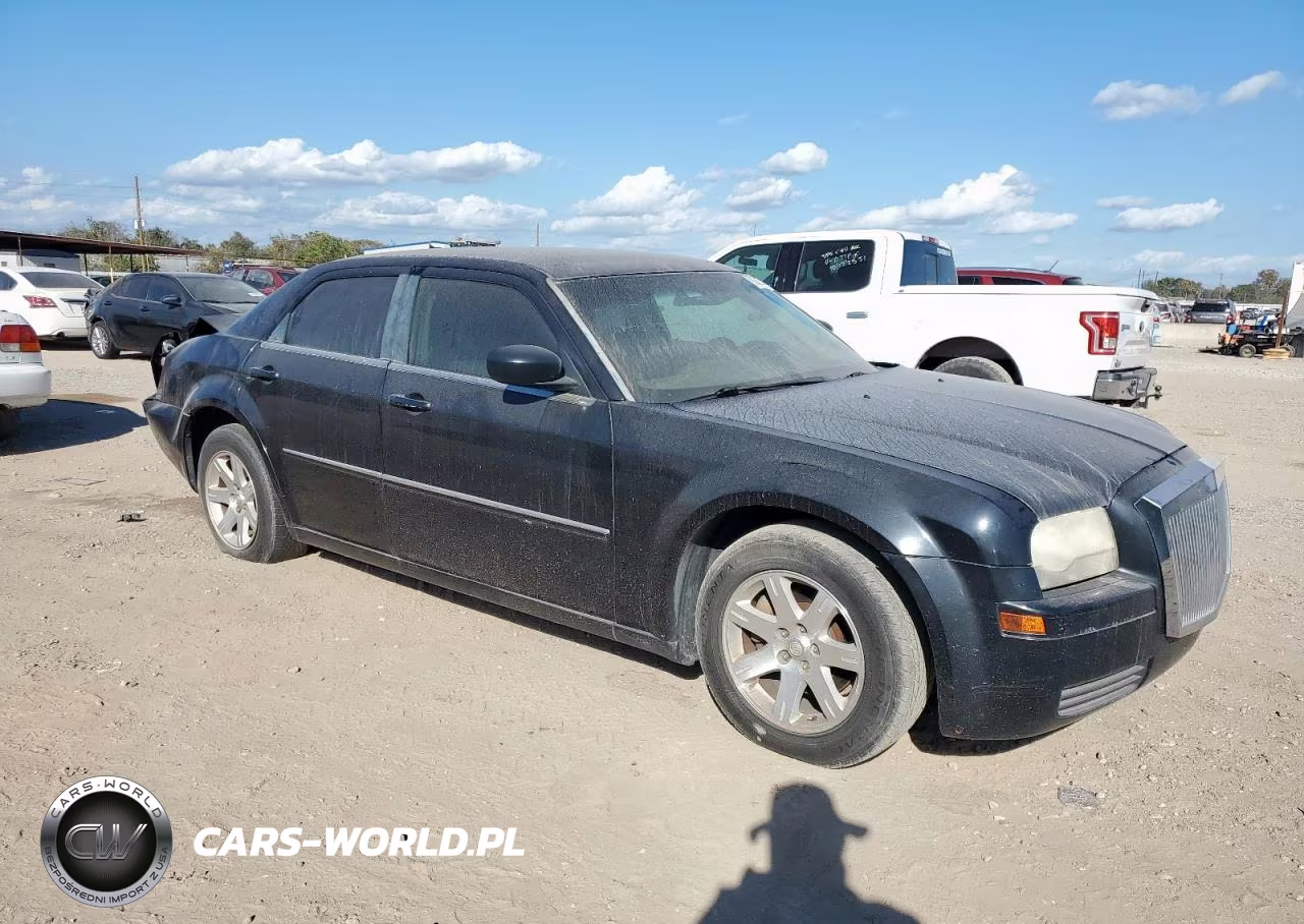2008 Chrysler 300 Lx VIN:2C3KA43R38H253350 - 4