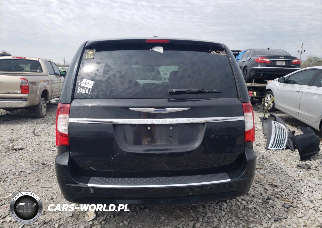 2013 Chrysler Town & Country Touring VIN:2C4RC1BG9DR556124 - 6