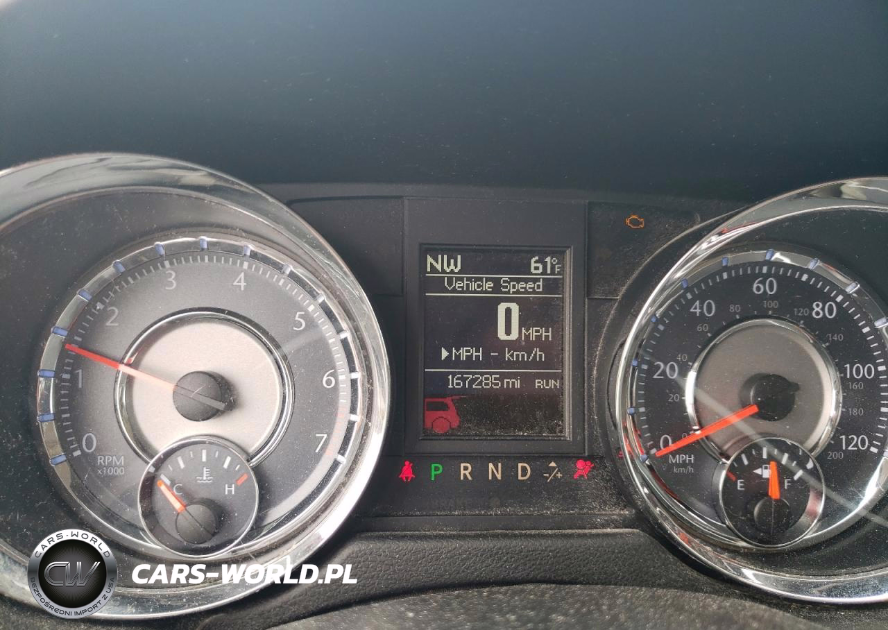 2013 Chrysler Town & Country Touring VIN:2C4RC1BG9DR556124 - 9