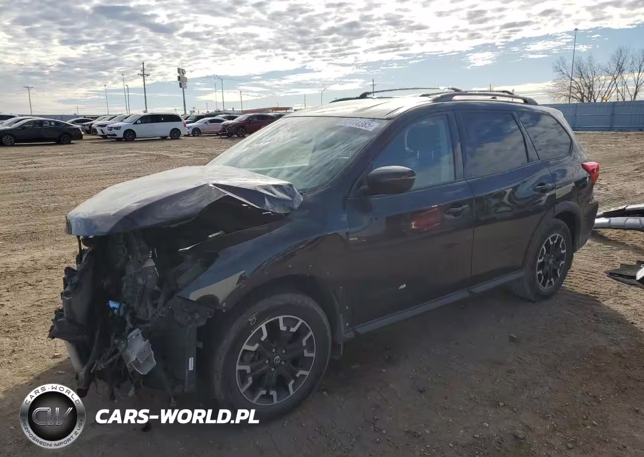 2020 Nissan Pathfinder Sv