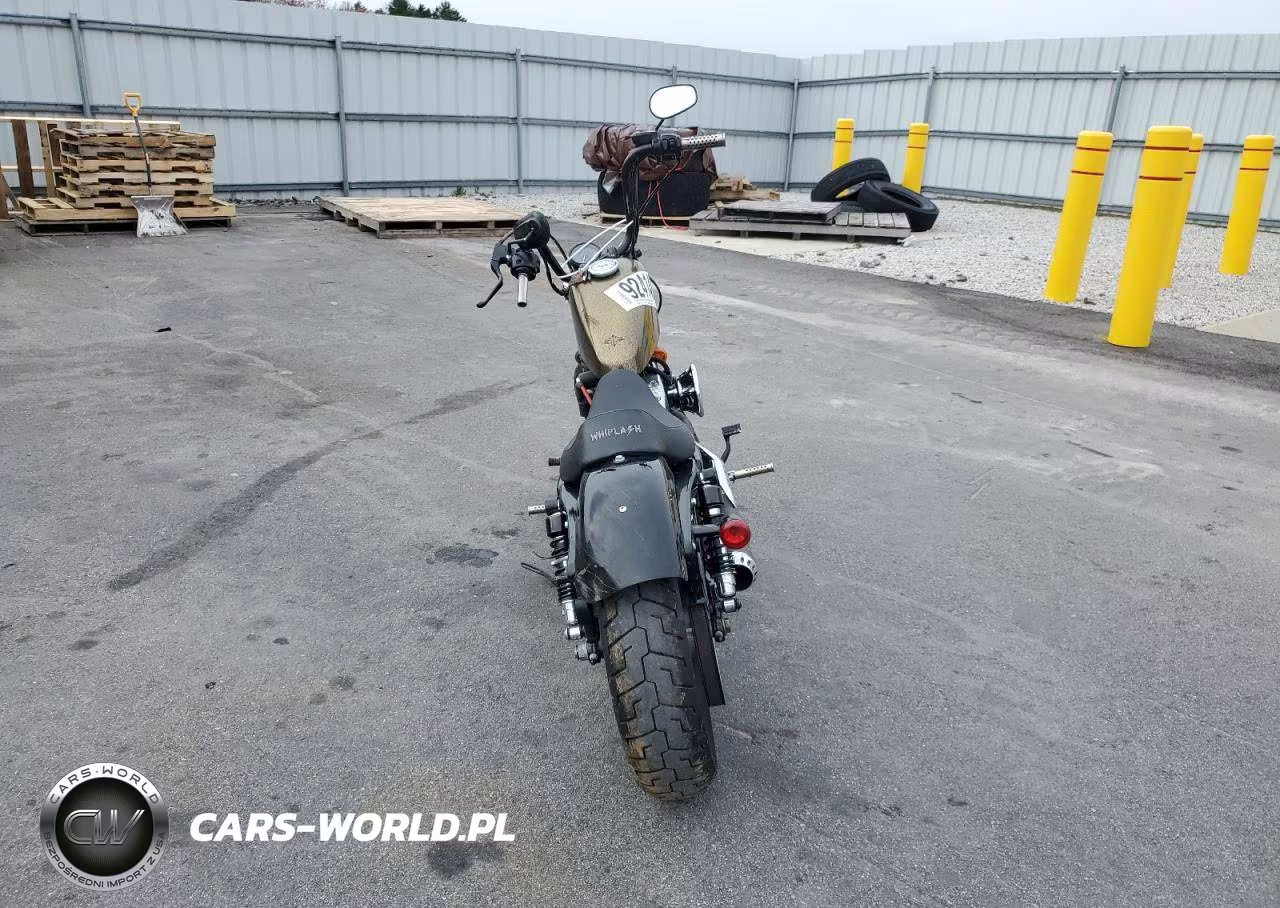 2011 Harley Davidson Xl1200 X VIN:1HD1LC312BC409134 - 4