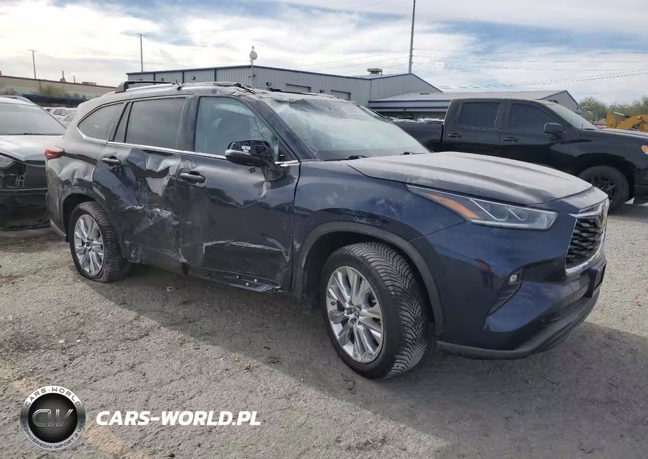 2022 Toyota Highlander Limited VIN:5TDYZRAH5NS129549 - 4