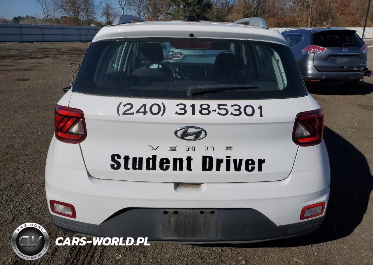 2021 Hyundai Venue Sel VIN:KMHRC8A36MU103746 - 6