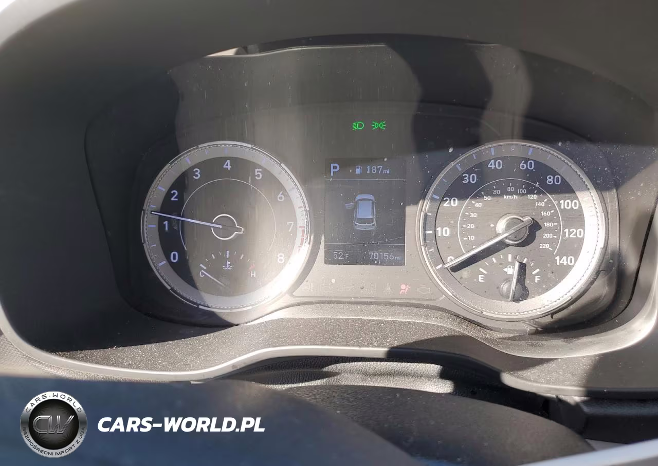 2021 Hyundai Venue Sel VIN:KMHRC8A36MU103746 - 9