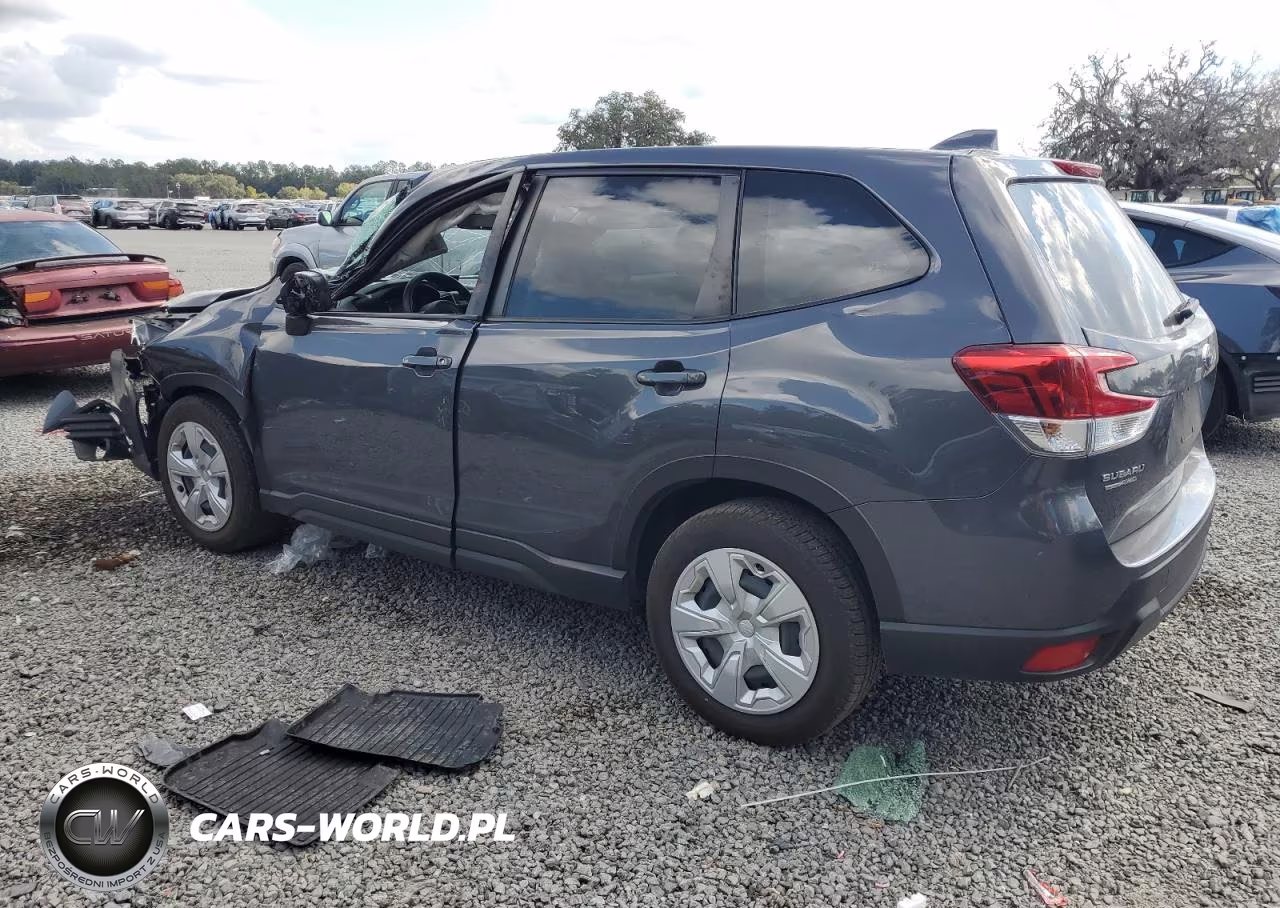 2023 Subaru Forester VIN:JF2SKAAC9PH433234 - 2