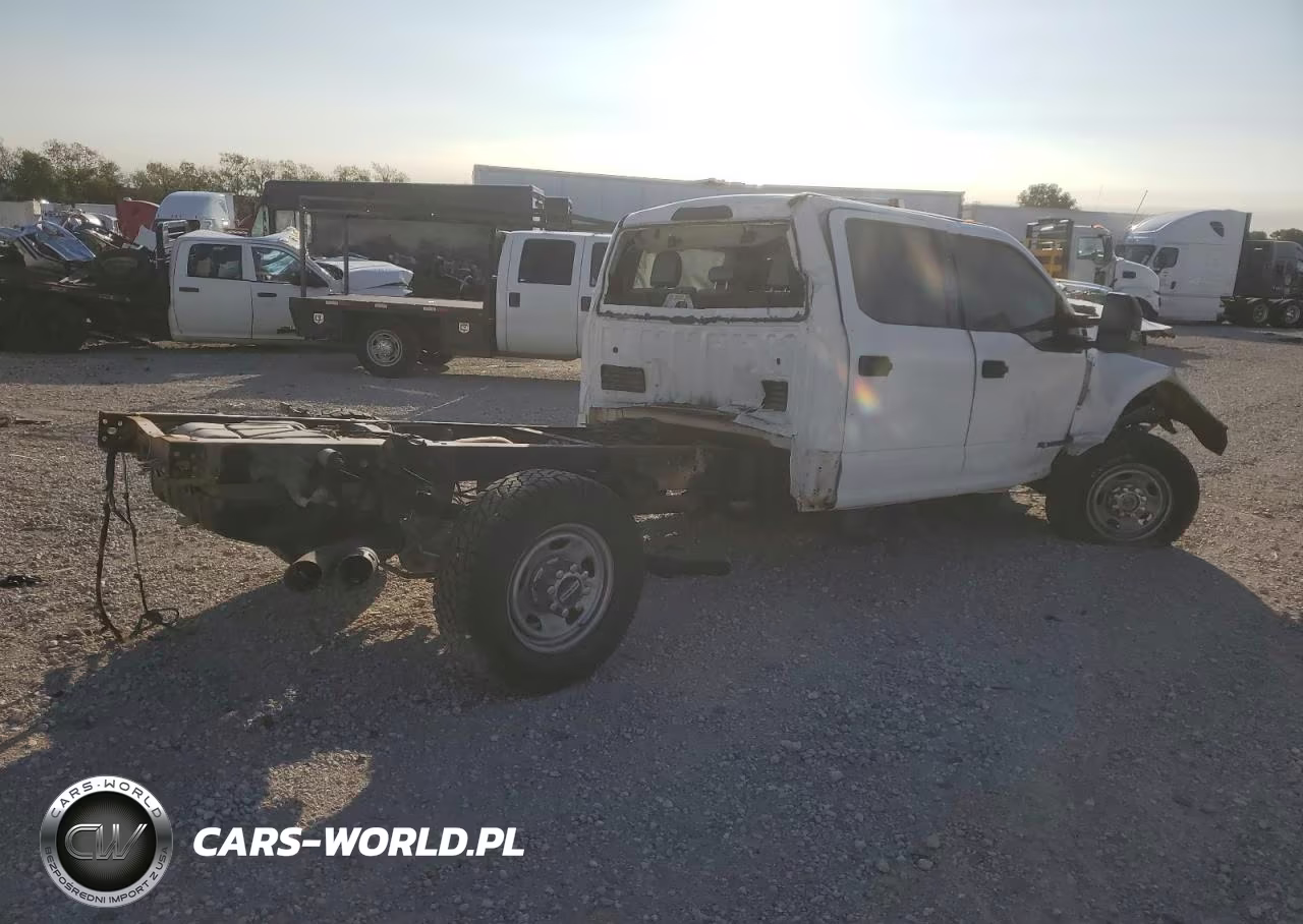 2017 Ford F350 Super Duty VIN:1FD8W3FTXHED34678 - 3