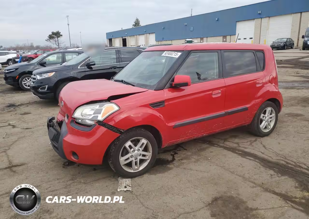 2010 Kia Soul +