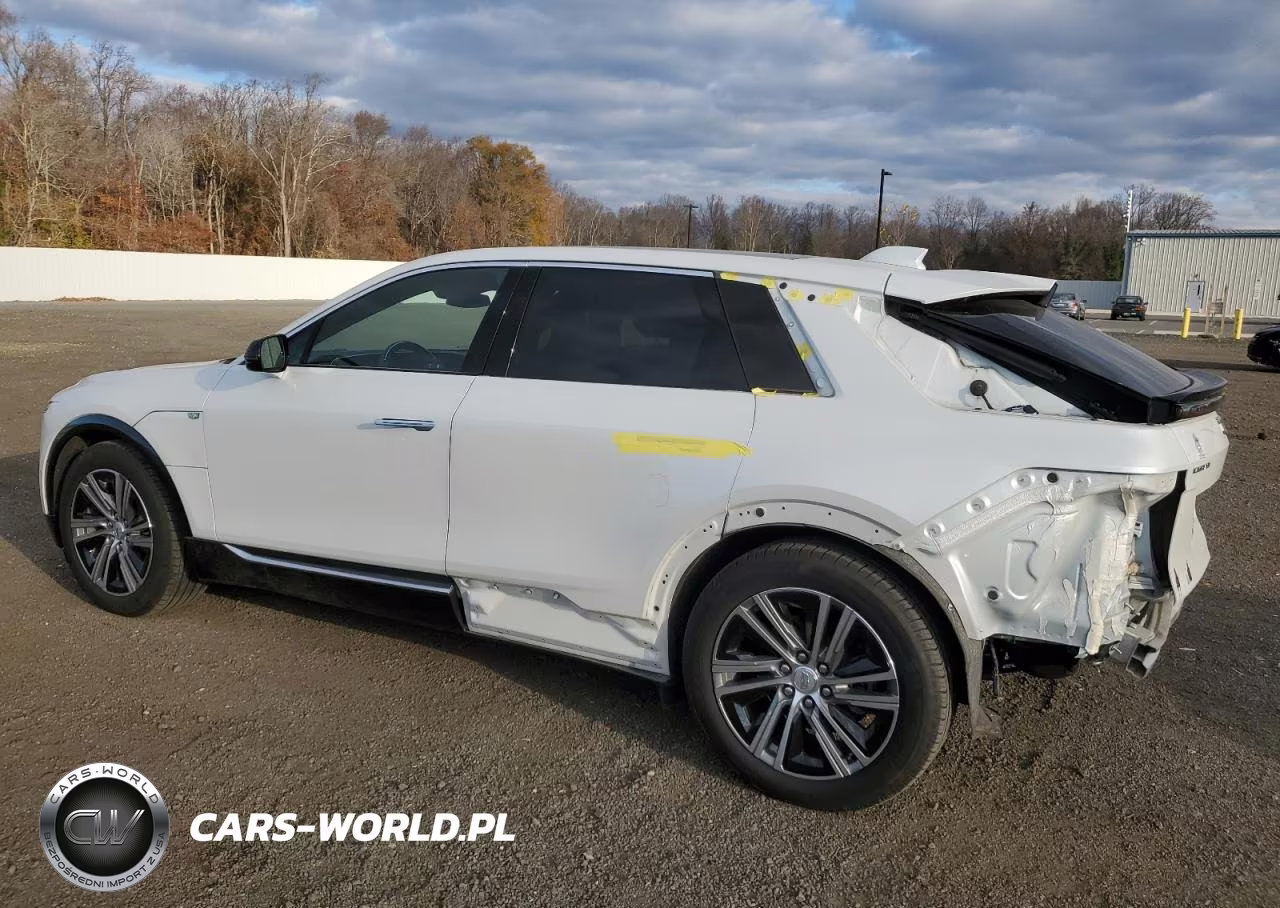 2024 Cadillac Lyriq Luxury VIN:1GYKPRRK2RZ105106 - 2