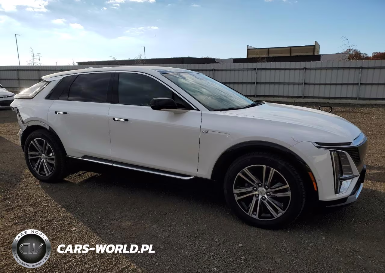2024 Cadillac Lyriq Luxury VIN:1GYKPRRK2RZ105106 - 4