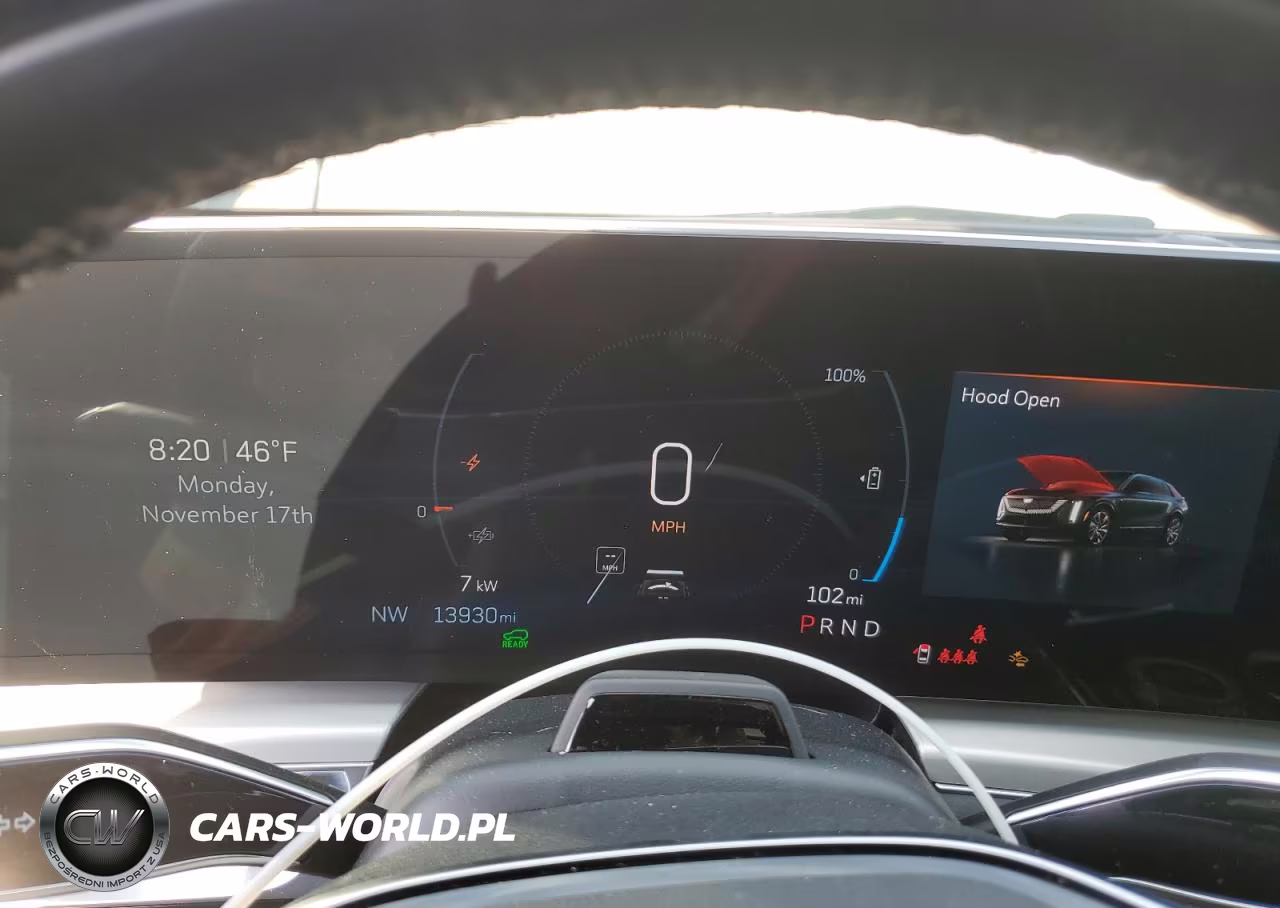 2024 Cadillac Lyriq Luxury VIN:1GYKPRRK2RZ105106 - 9