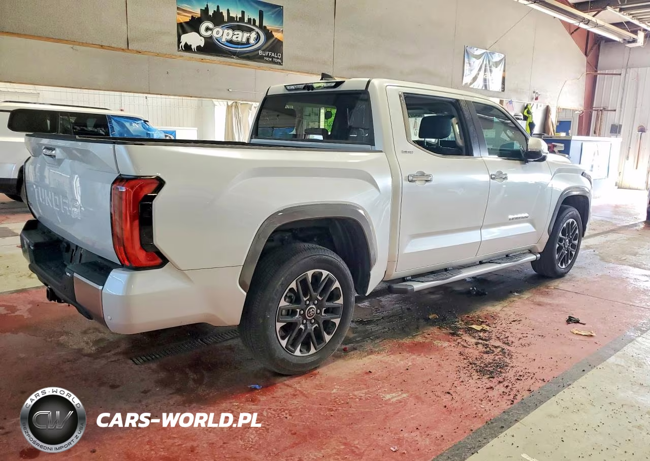 2024 Toyota Tundra Crewmax Limited VIN:5TFJA5DB0RX202416 - 3