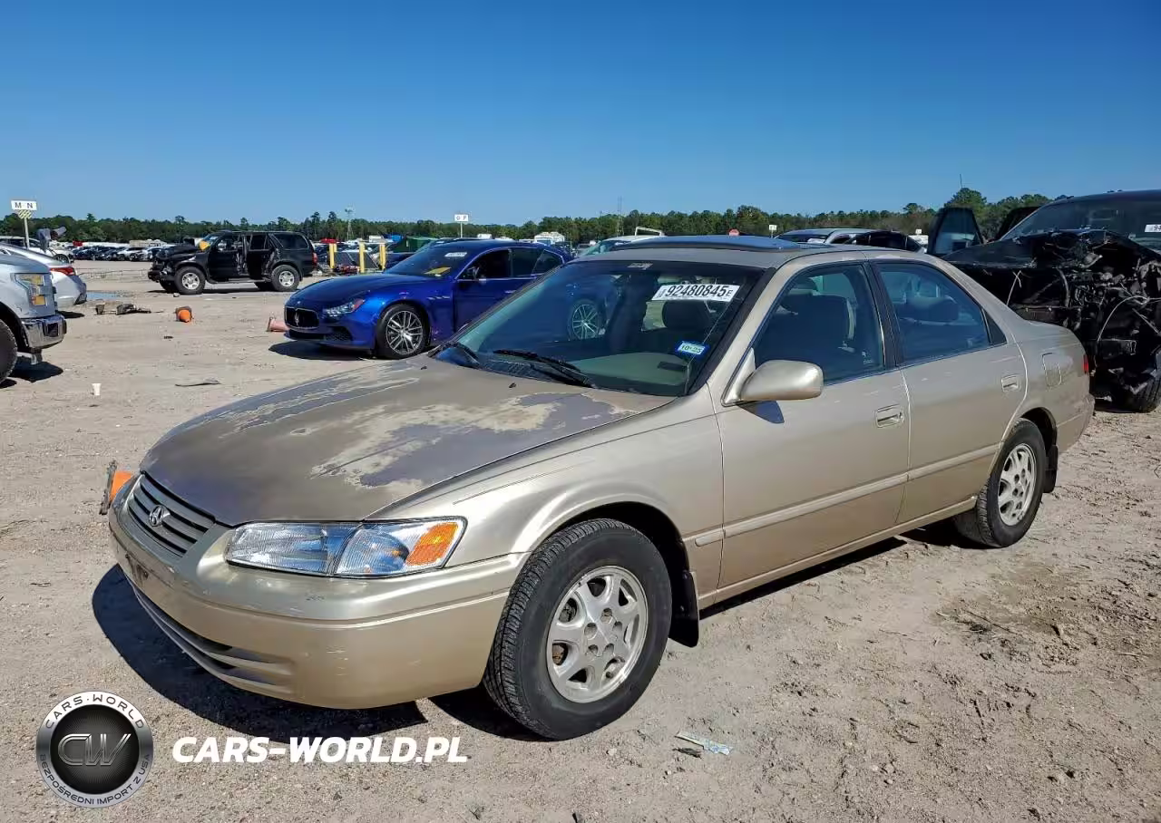 1999 Toyota Camry Le
