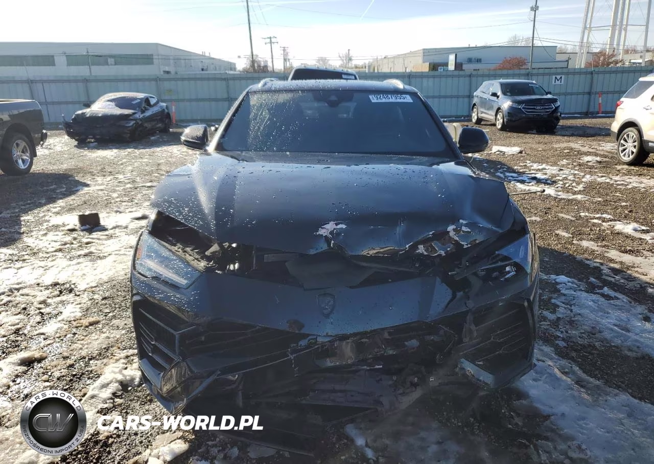 2020 Lamborghini Urus VIN:ZPBUA1ZL2LLA08081 - 5