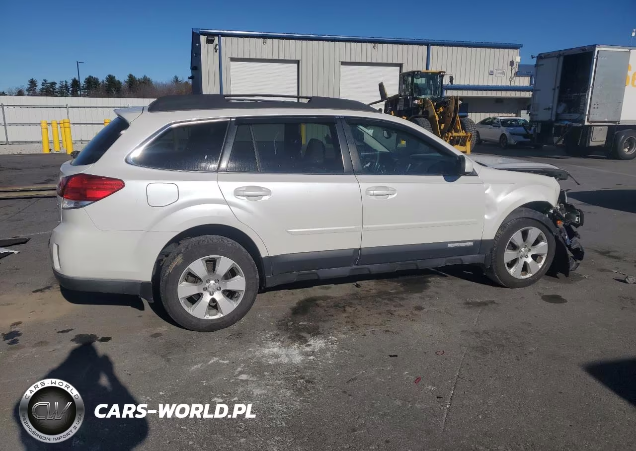 2011 Subaru Outback 2.5I Premium VIN:4S4BRBCCXB3413119 - 3