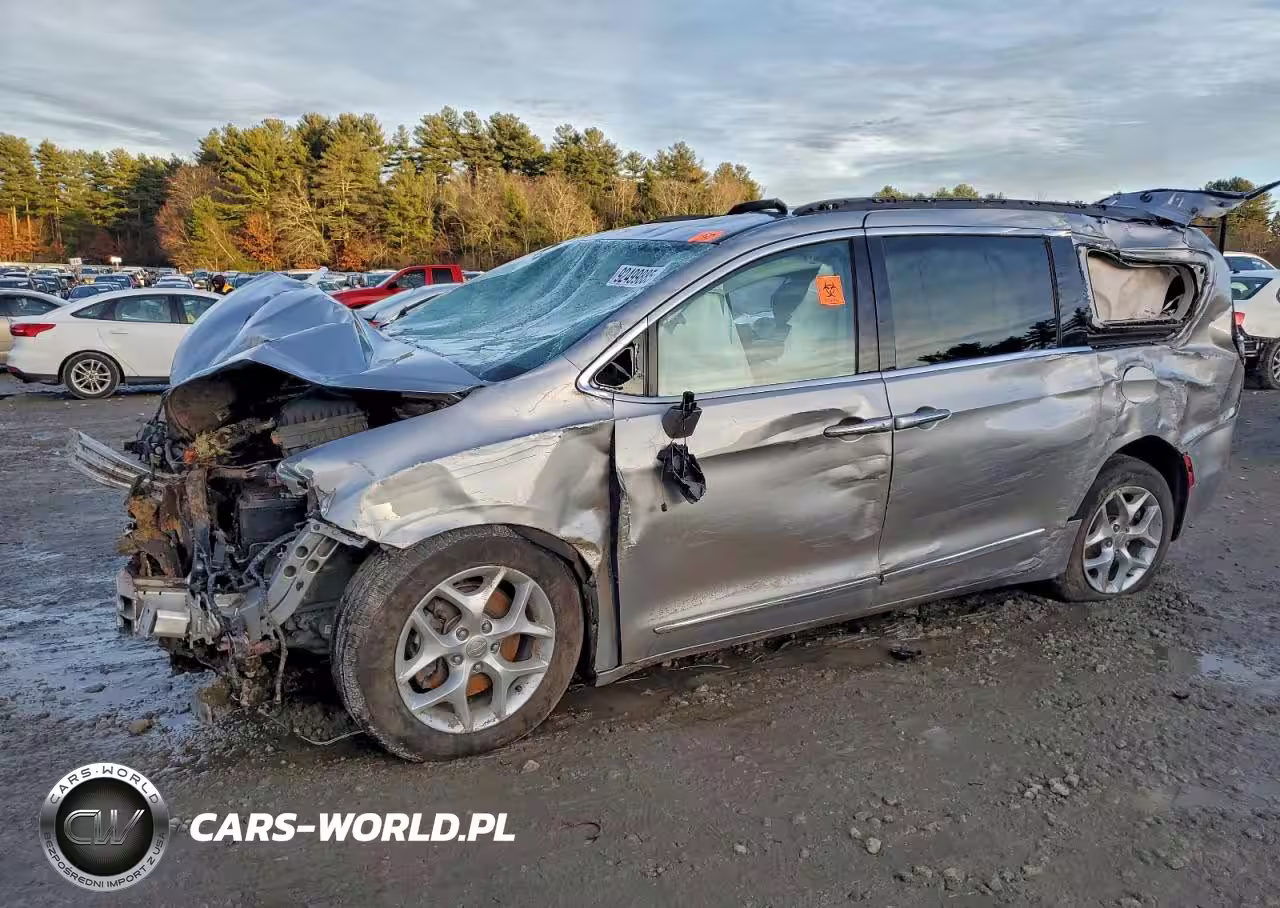 2017 Chrysler Pacifica Touring L