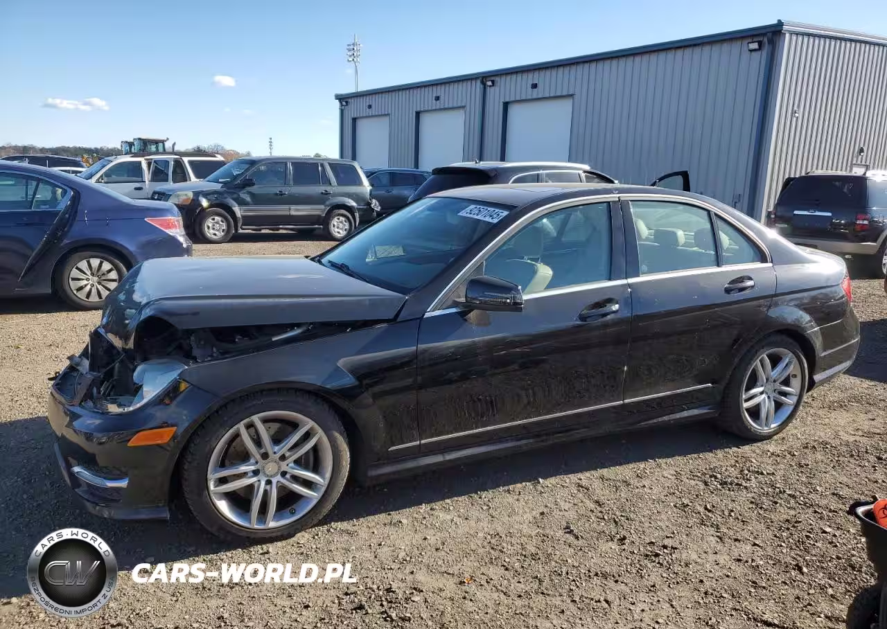 2013 Mercedes-Benz C 300 4Matic