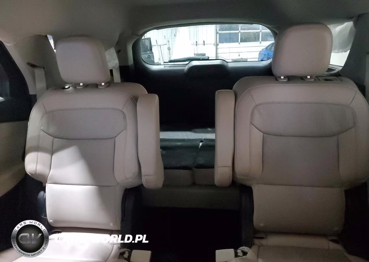 2020 Ford Explorer Limited VIN:1FMSK7FH6LGC57020 - 10