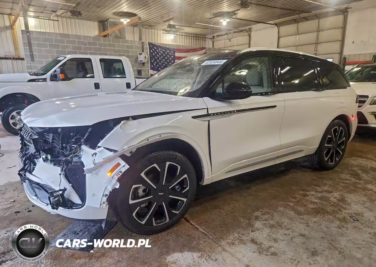 2024 Lincoln Nautilus Reserve