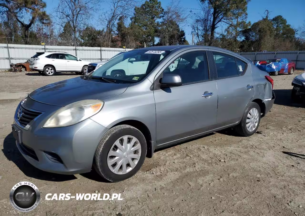 2012 Nissan Versa S