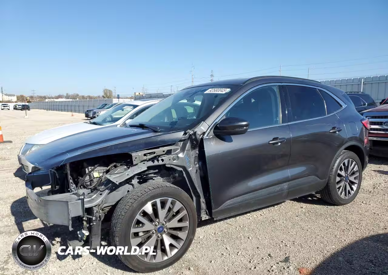 2020 Ford Escape Titanium