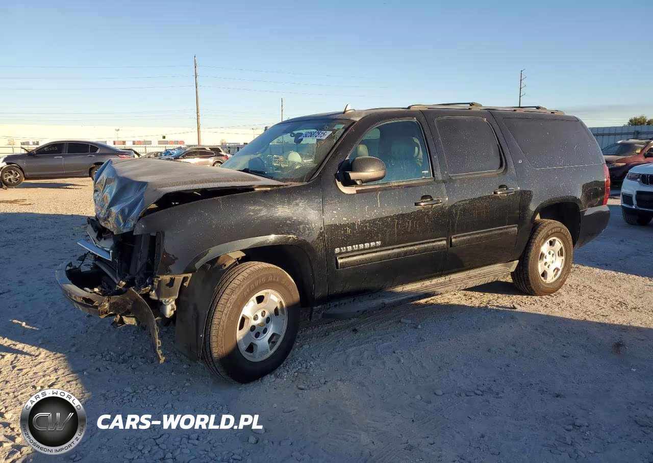 2013 Chevrolet Suburban C1500 Lt