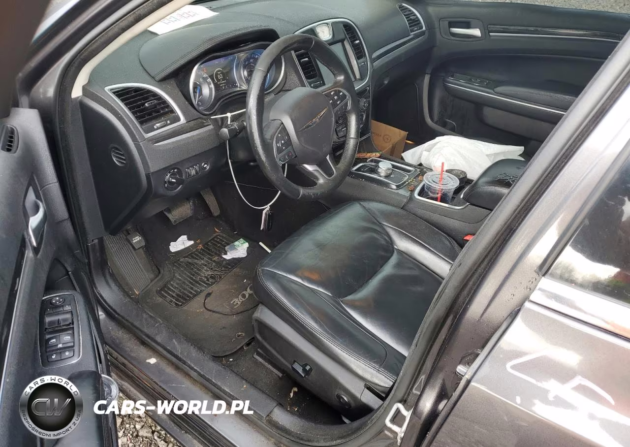 2016 Chrysler 300 Limited VIN:2C3CCAAG0GH219394 - 8