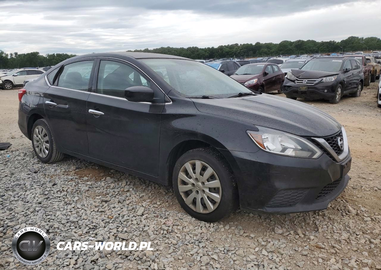 2016 Nissan Sentra S VIN:3N1AB7AP9GY264484 - 4