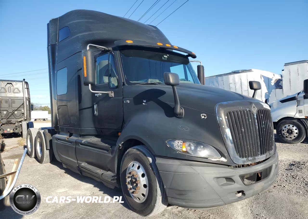 2016 International Prostar Semi Truck