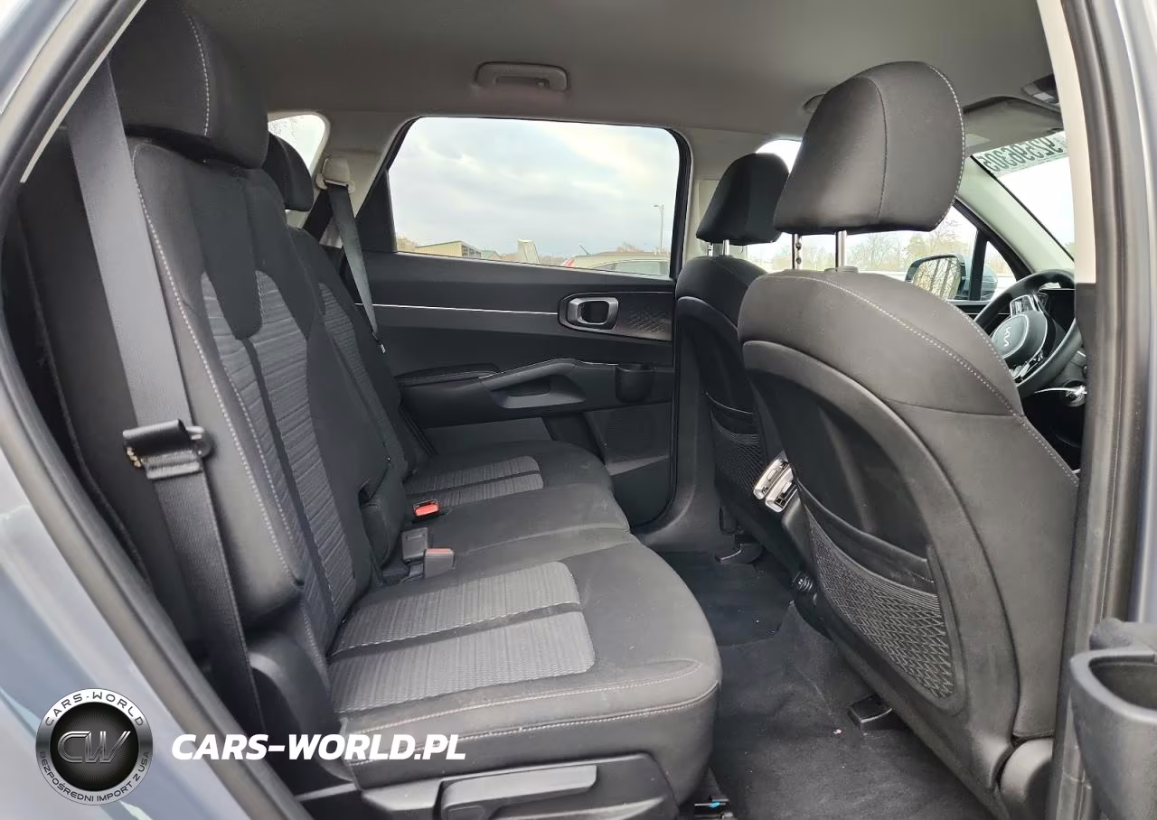 2022 Kia Sorento Lx VIN:5XYRG4LC5NG146072 - 11