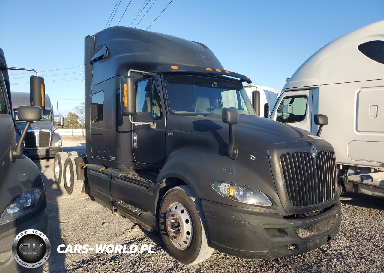 2016 International Prostar Semi Truck