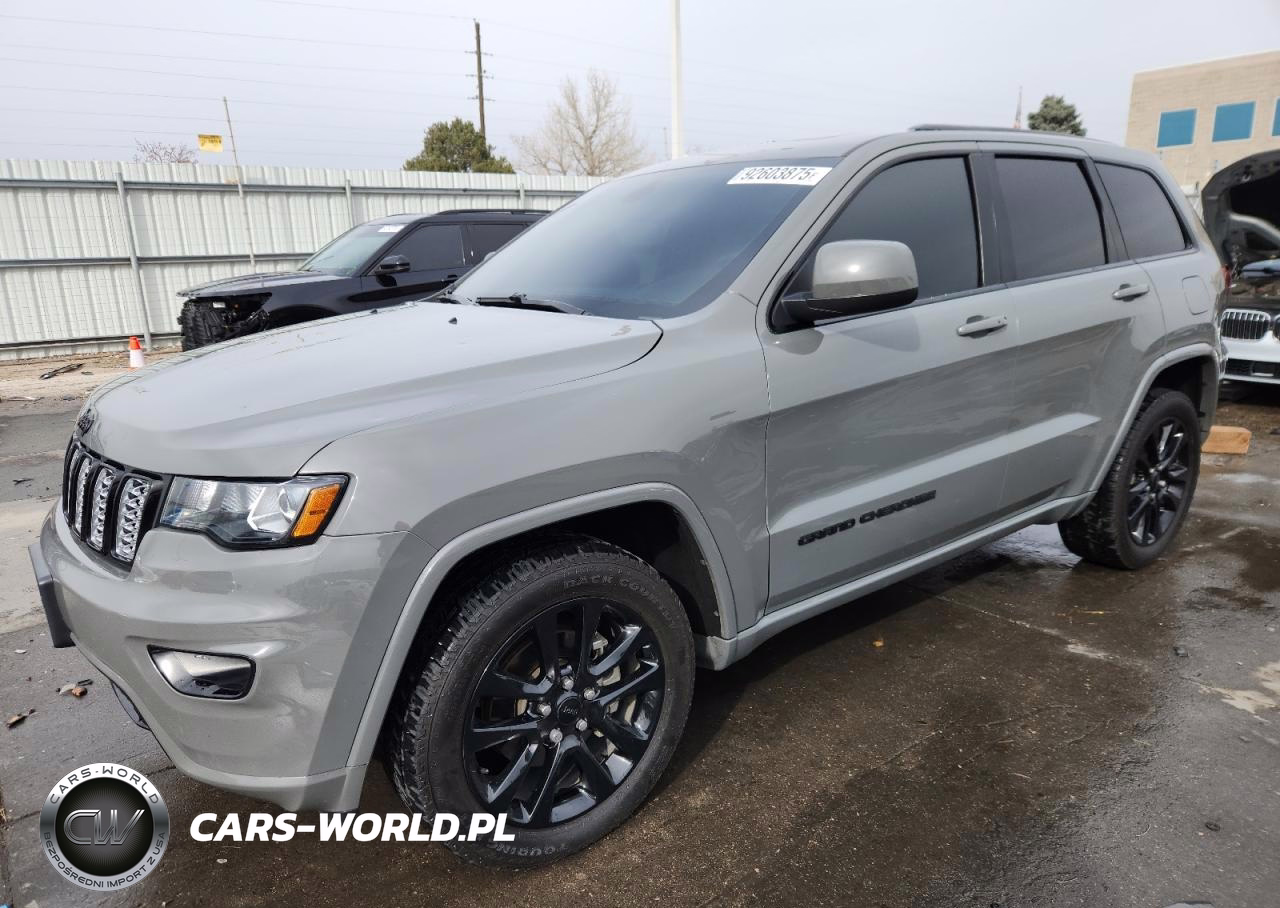 2019 Jeep Grand Cherokee Laredo
