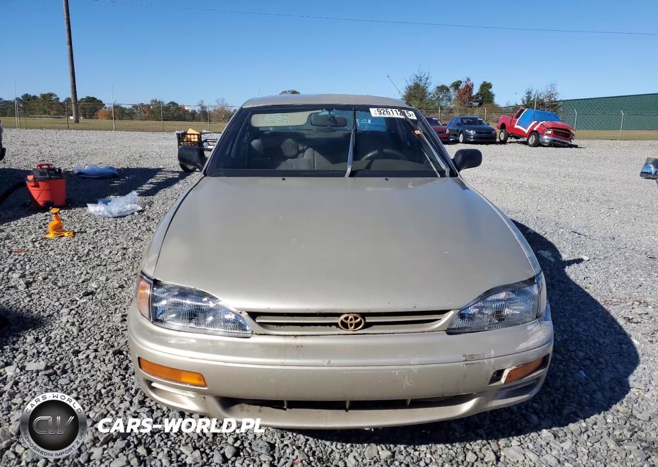 1996 Toyota Camry Dx VIN:4T1BG12K8TU764664 - 5