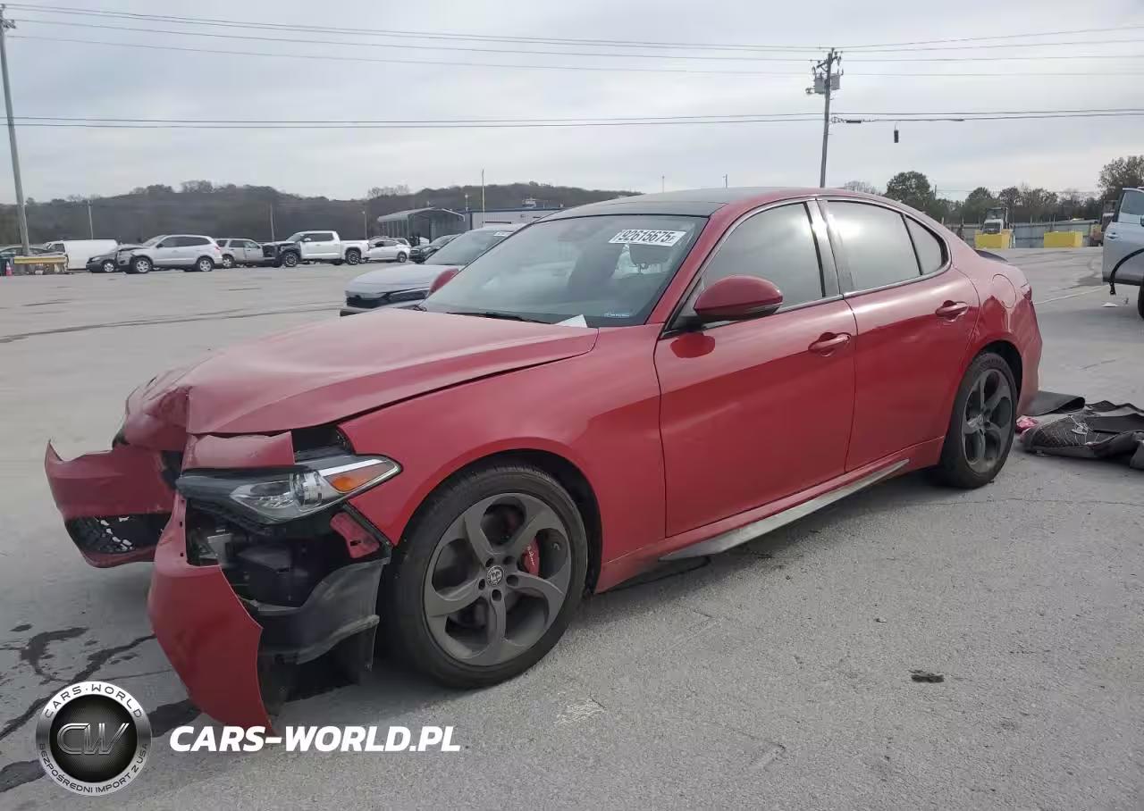 2017 Alfa Romeo Giulia Q4