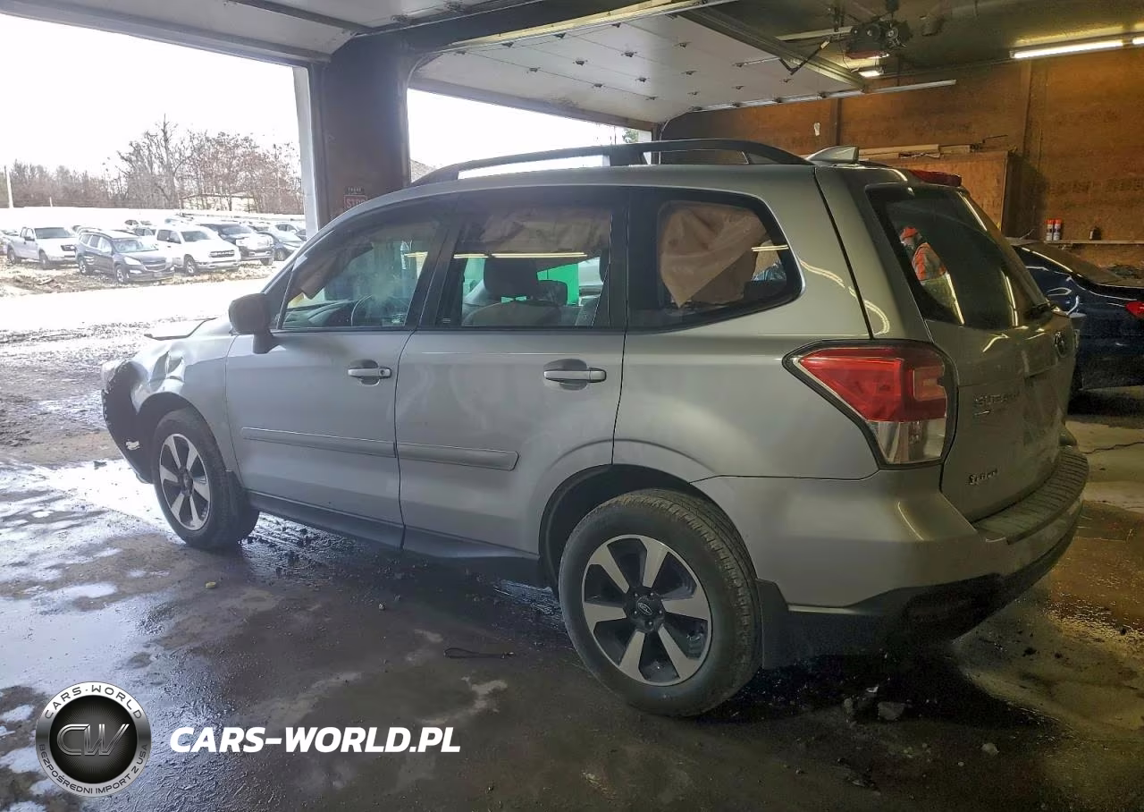 2018 Subaru Forester 2.5I VIN:JF2SJABC2JH461630 - 2