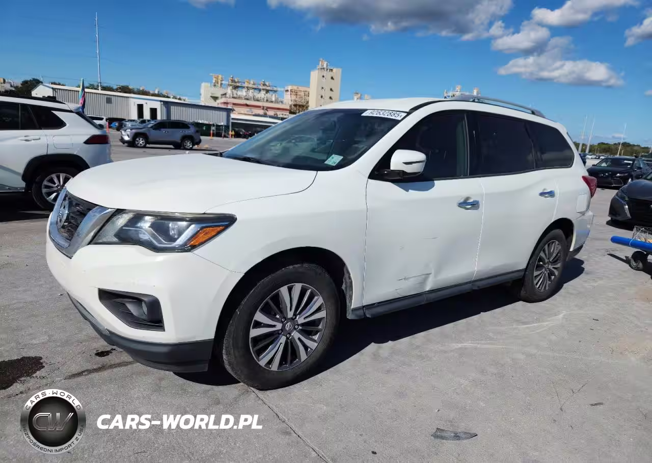 2019 Nissan Pathfinder S