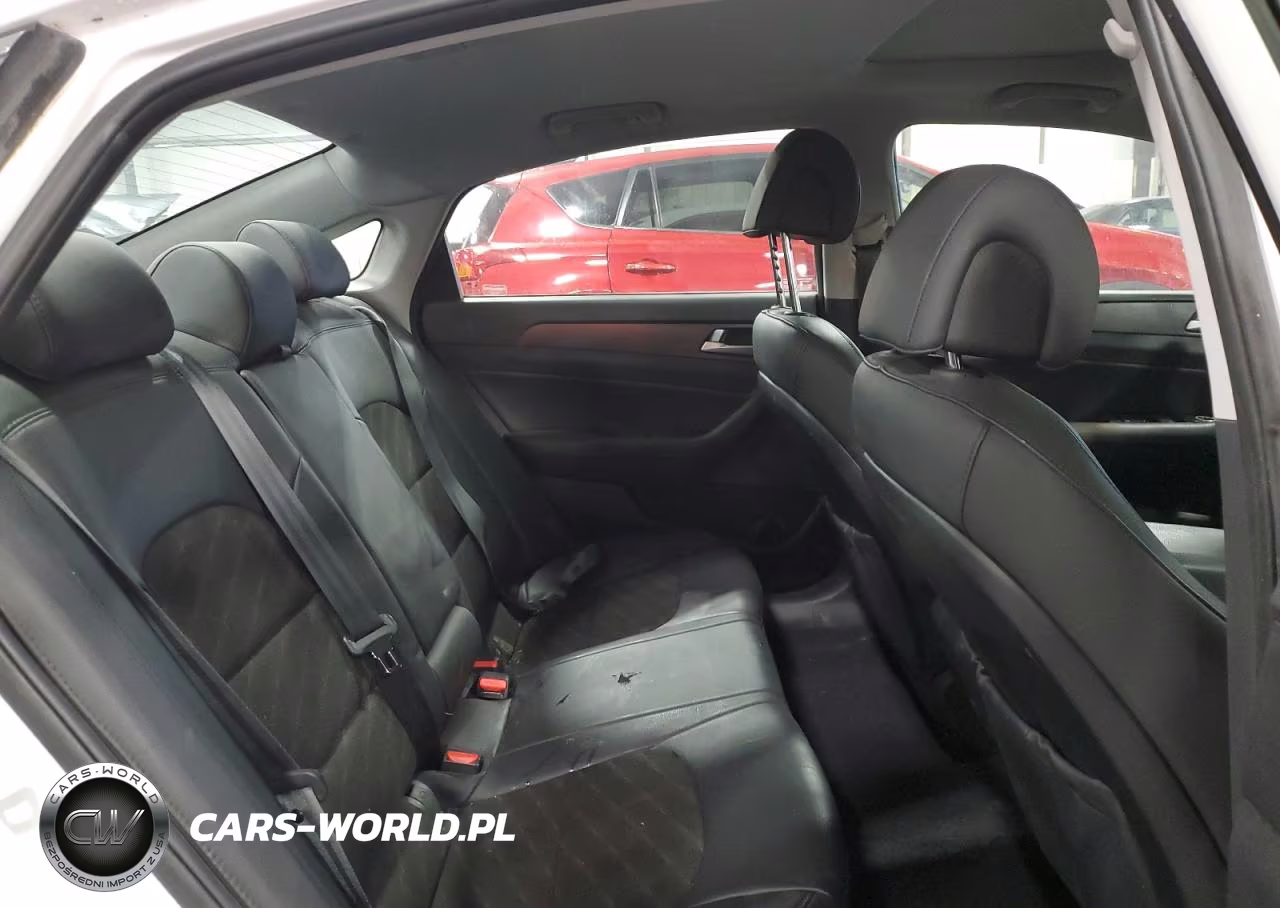 2017 Hyundai Sonata Sport VIN:5NPE34AF1HH594510 - 10