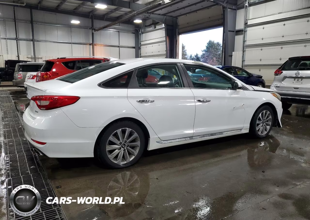 2017 Hyundai Sonata Sport VIN:5NPE34AF1HH594510 - 3