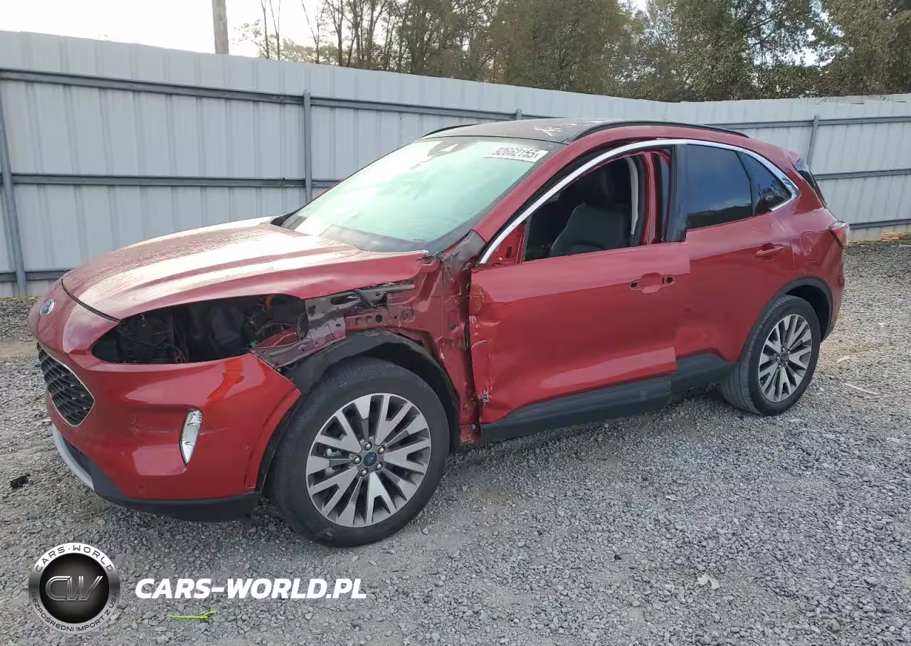 2020 Ford Escape Titanium