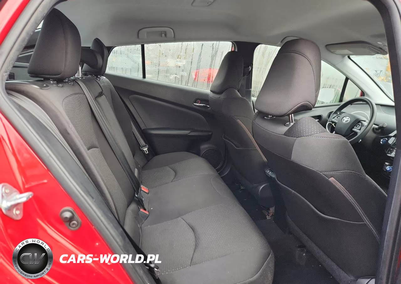 2019 Toyota Prius VIN:JTDKARFU7K3093668 - 10