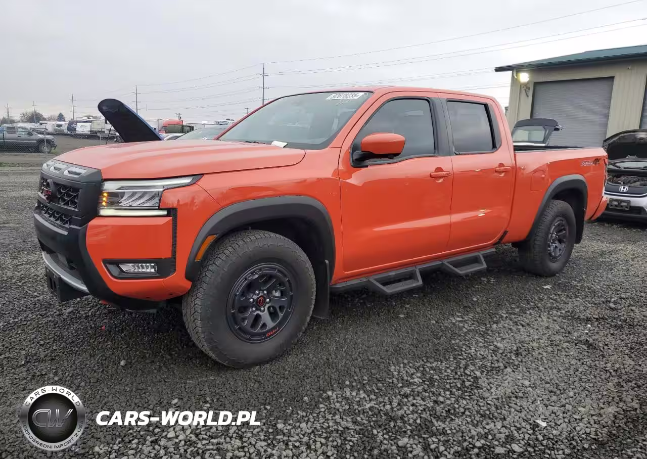 2025 Nissan Frontier Sv