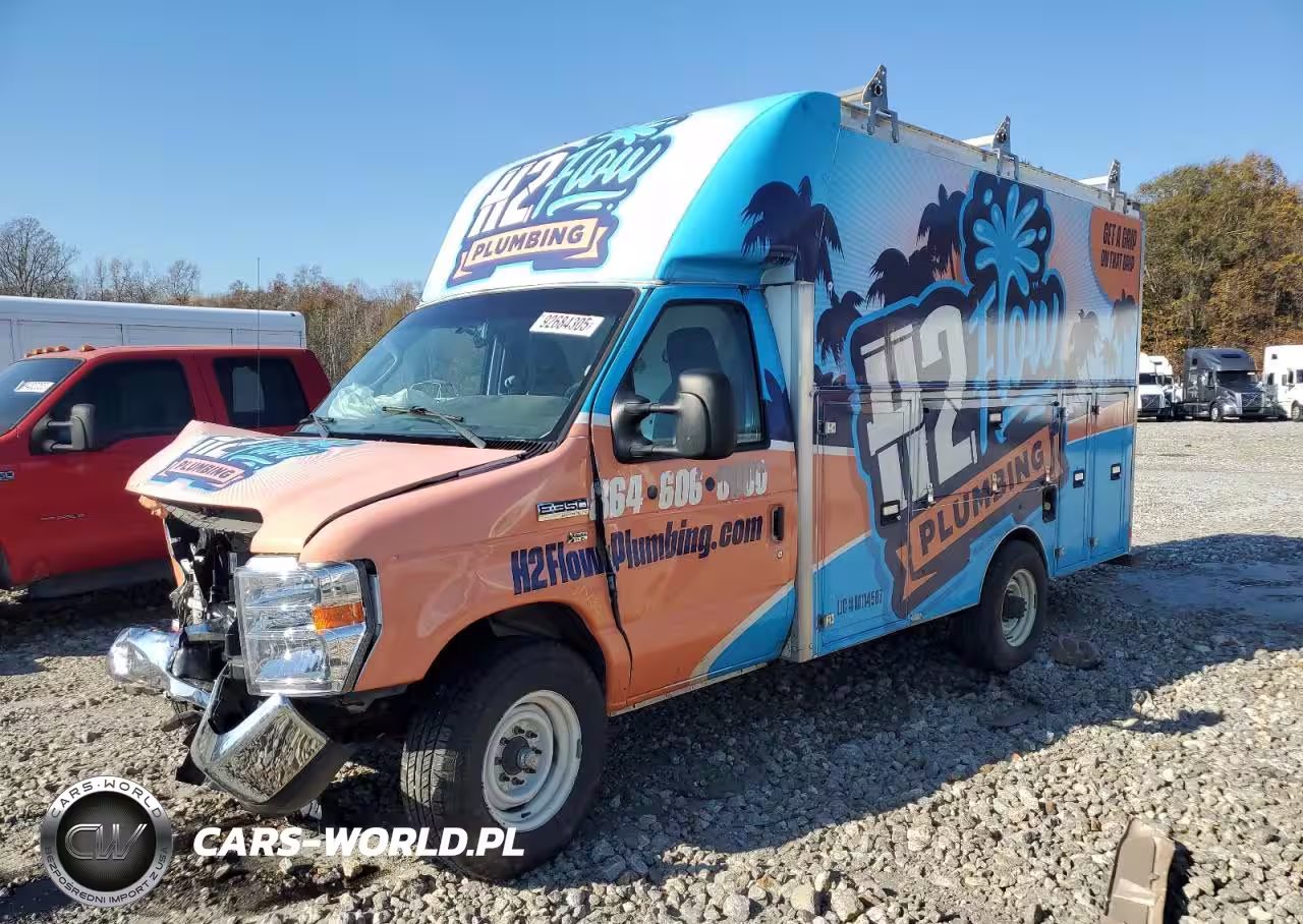 2019 Ford Econoline E350 Super Duty Cutaway Van