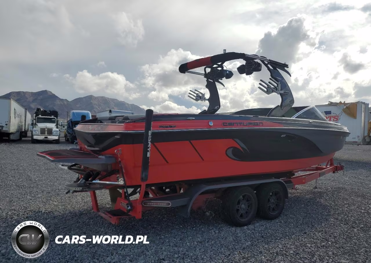 2017 Centurion Boat VIN:FINU1362C717 - 4