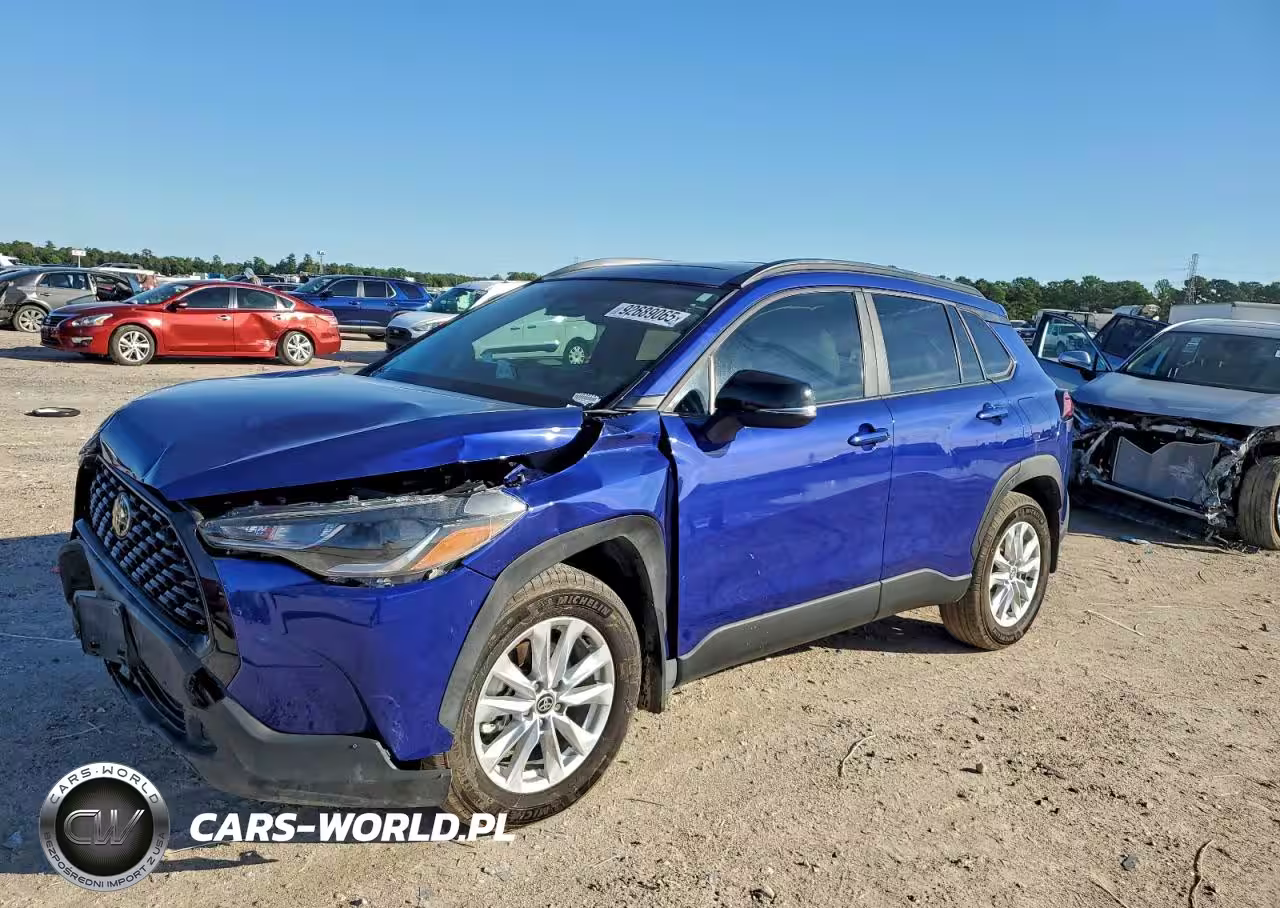 2025 Toyota Corolla Cross Le