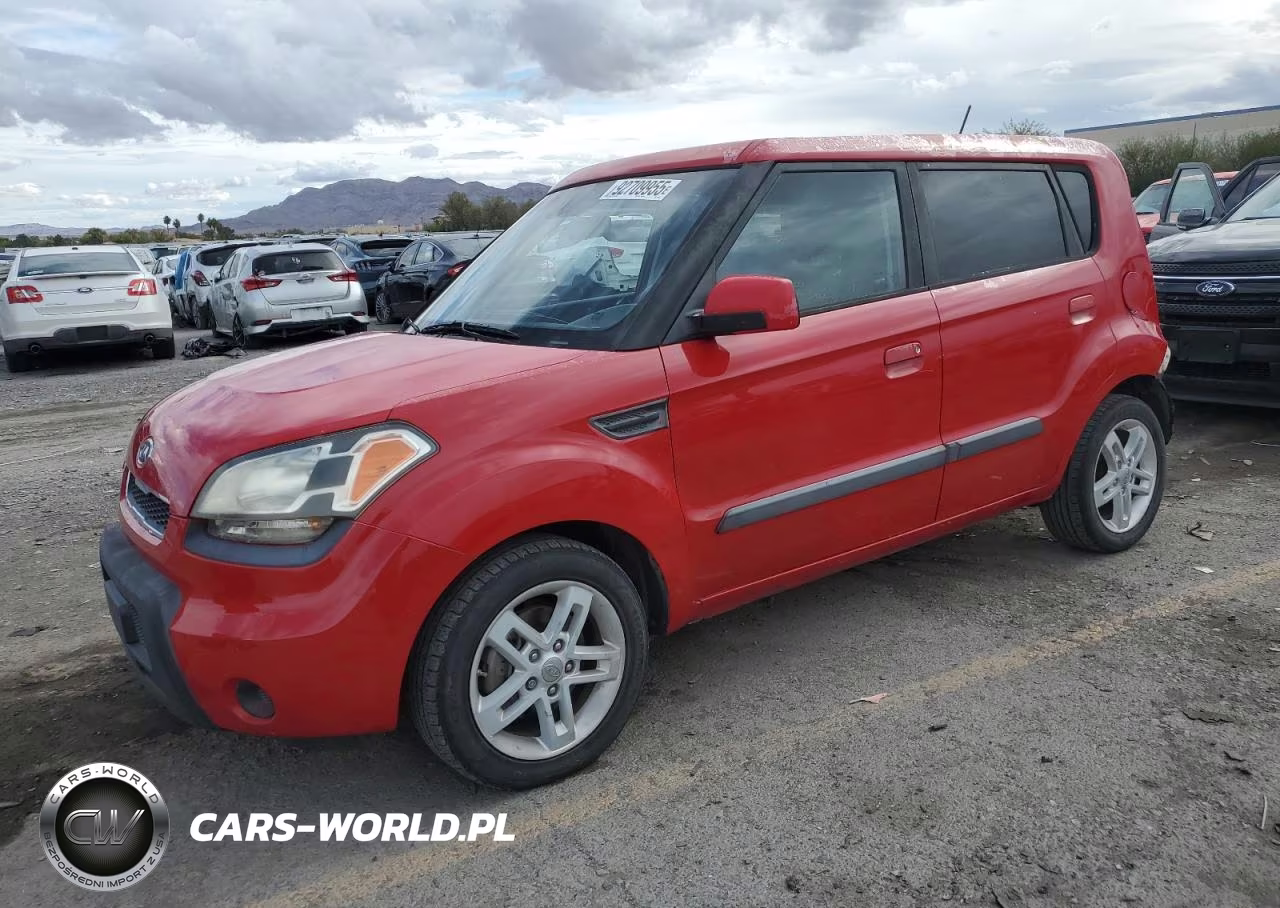 2010 Kia Soul +