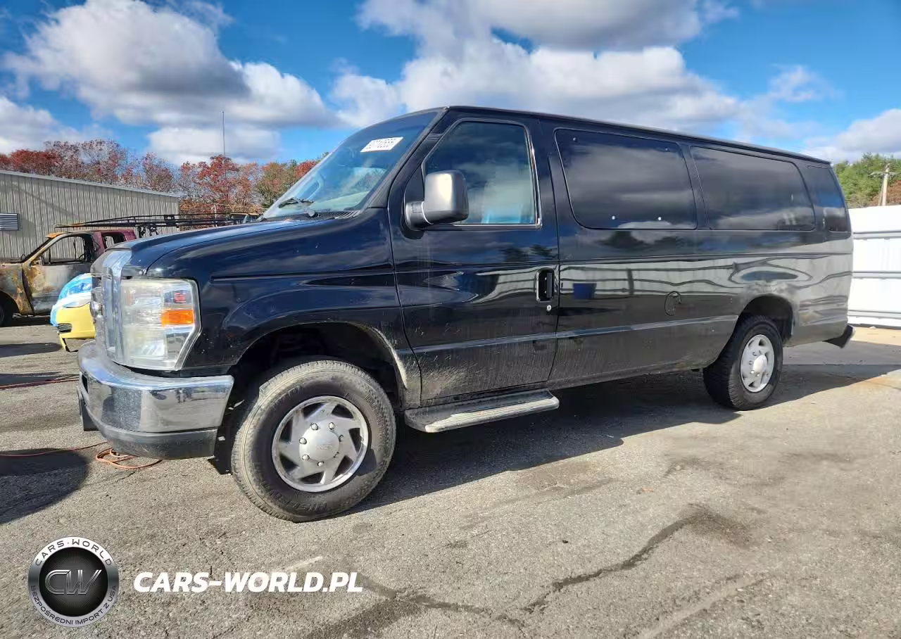 2012 Ford Econoline E350 Super Duty Wagon