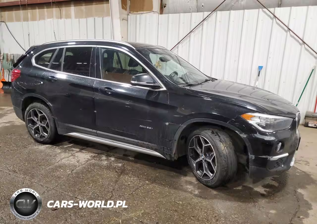 2017 BMW X1 xDrive28I VIN:WBXHT3C35H5F87284 - 4