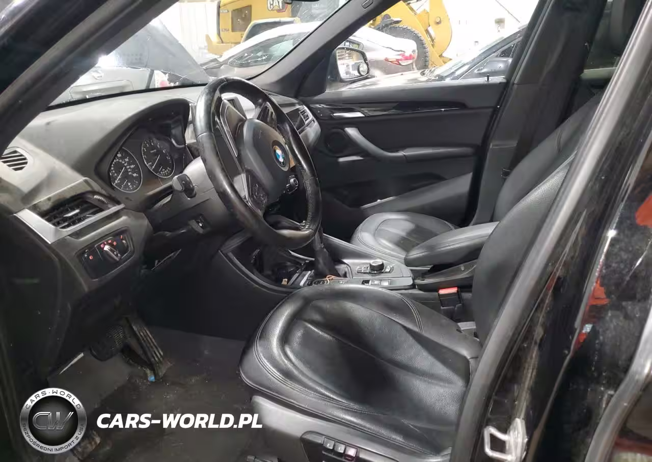 2017 BMW X1 xDrive28I VIN:WBXHT3C35H5F87284 - 7