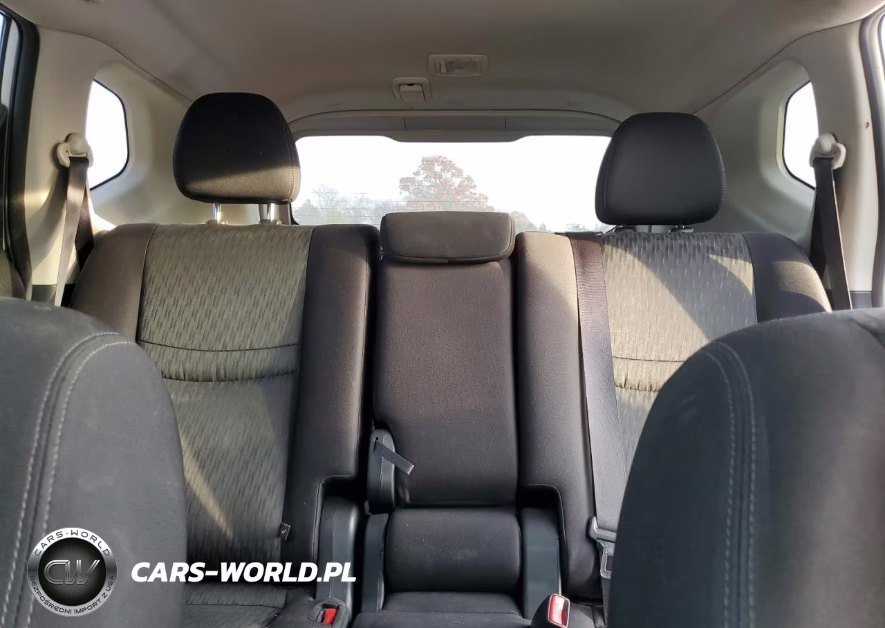 2020 Nissan Rogue S VIN:JN8AT2MT4LW037988 - 10