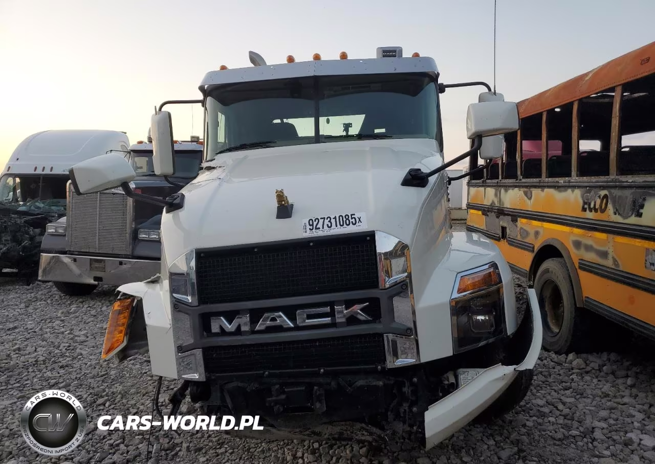 2022 Mack Anthem Semi Truck VIN:1M1AN2GY4NM026890 - 5